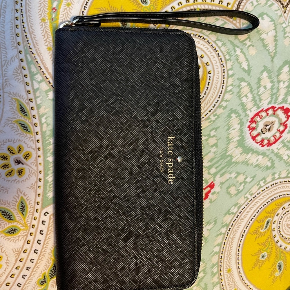 Kate Spade Clutch Wallet